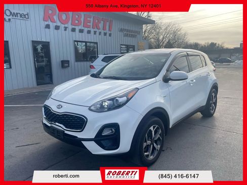 Used 2021 Kia Sportage LX image 1