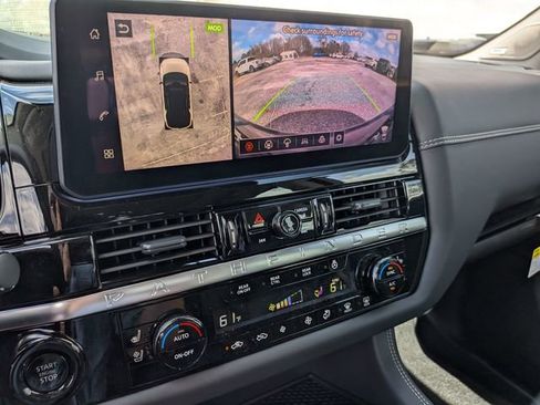 New 2026 Nissan Pathfinder Platinum image 6