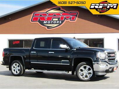Used 2017 GMC Sierra 1500 SLT w/ SLT Premium Package