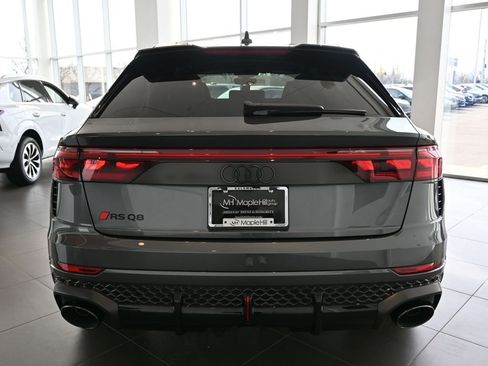 New 2026 Audi RS Q8 performance image 15