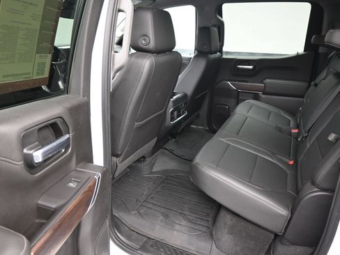 Used 2019 GMC Sierra 1500 SLT w/ SLT Premium Plus Package AWD/4WD image 17