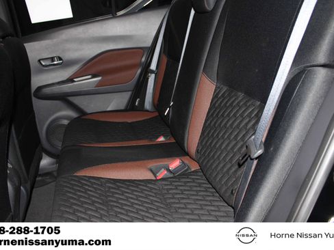 Used 2023 Nissan Kicks SR FWD image 5