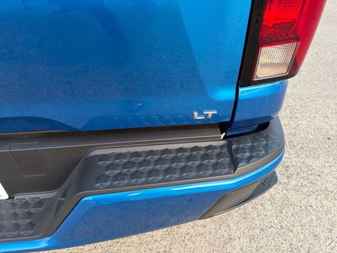 Used 2023 Chevrolet Colorado LT w/ LT Convenience Package RWD image 4