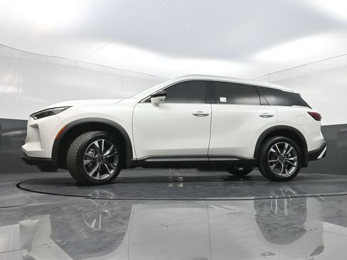 Used 2023 INFINITI QX60 Luxe FWD image 31