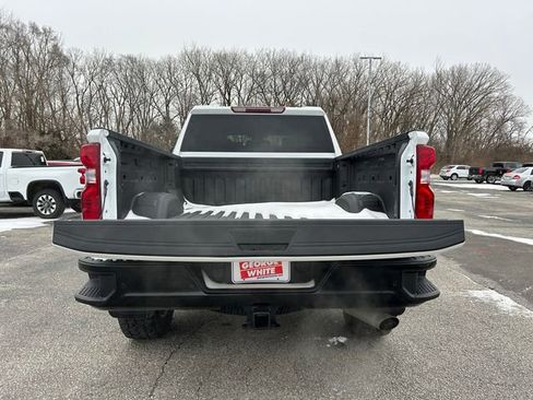 Used 2025 Chevrolet Silverado 2500 Custom w/ Custom Value Package AWD/4WD image 17