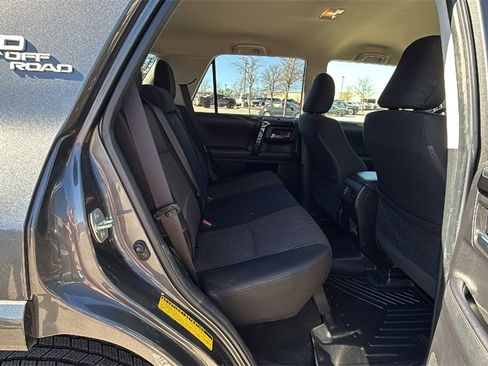 Certified 2022 Toyota 4Runner TRD Off-Road image 38