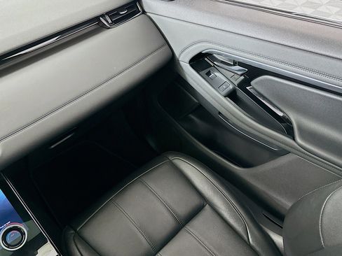 Used 2022 Land Rover Range Rover Evoque R-Dynamic S image 22