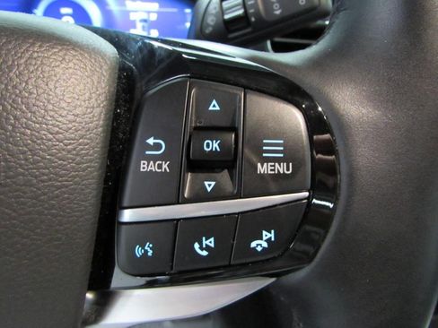 Used 2022 Ford Explorer Platinum w/ Equipment Group 601A AWD/4WD image 28