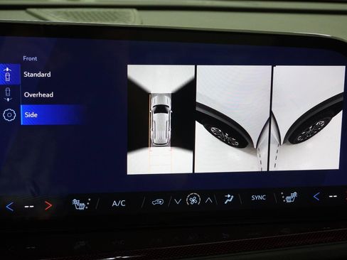 New 2026 Chevrolet Traverse Z71 w/ Enhanced Driving Package image 36