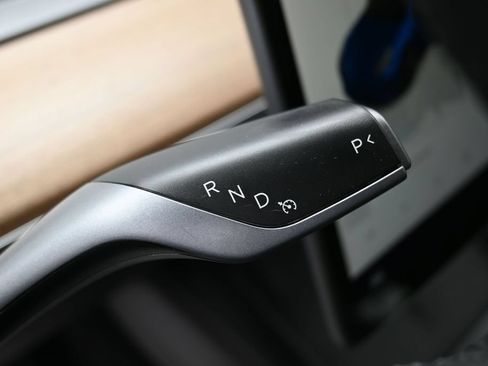 Used 2022 Tesla Model 3 RWD image 26
