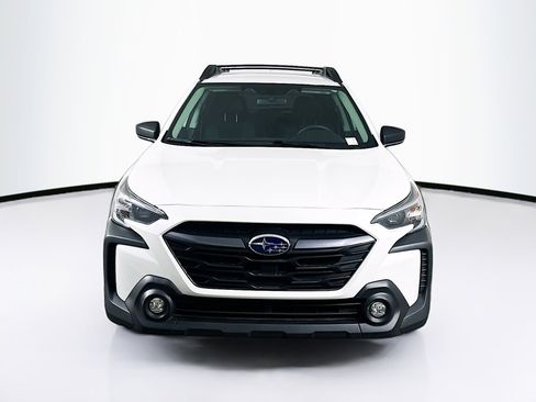 Used 2024 Subaru Outback image 2