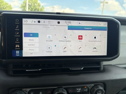 Certified 2024 Jeep Wrangler Unlimited w/ Convenience Group AWD/4WD image 30