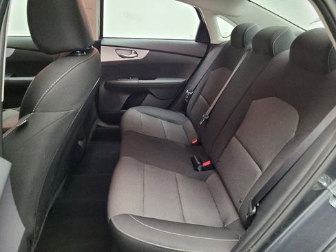 Used 2024 Kia Forte LXS image 18