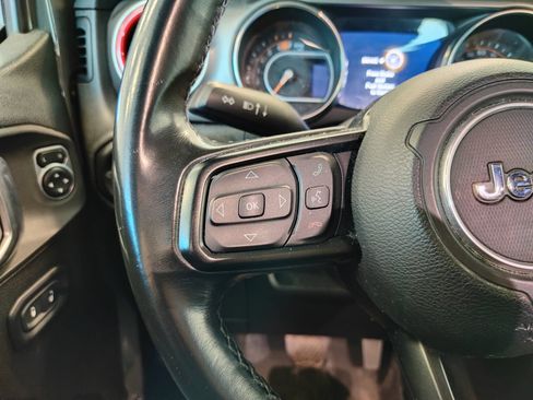 Used 2020 Jeep Wrangler Unlimited Sport AWD/4WD image 9