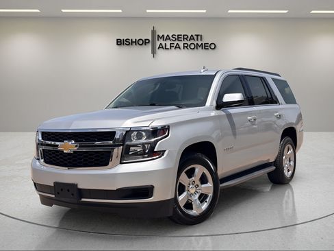 Used 2018 Chevrolet Tahoe LT w/ Max Trailering Package RWD image 2