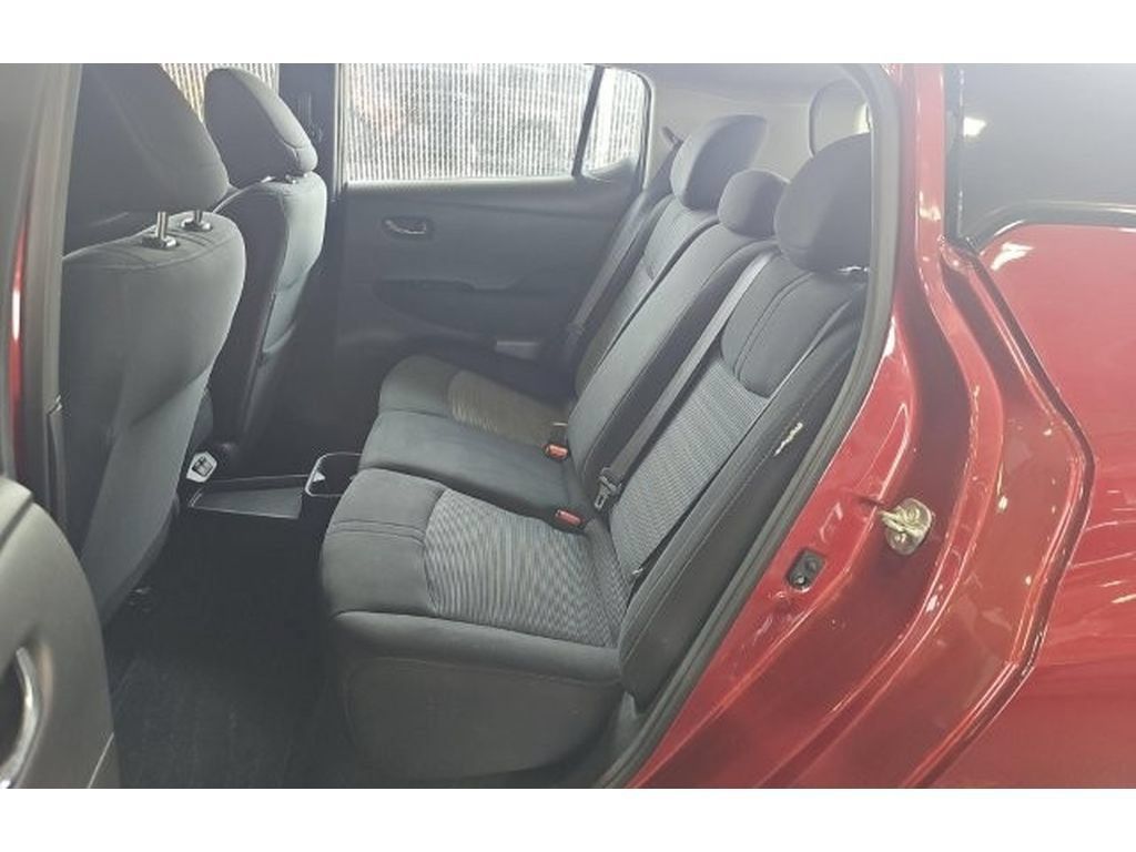 Used 2025 Nissan Leaf SV Plus FWD image 9
