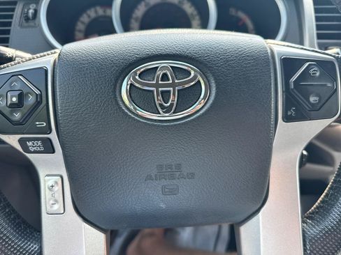 Used 2014 Toyota Tacoma 4x4 Double Cab image 19