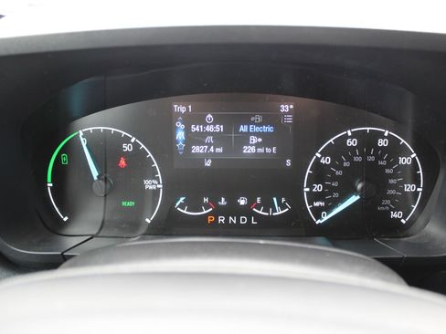 Used 2023 Ford Maverick XL image 27