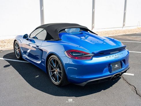 Used 2016 Porsche Boxster Spyder RWD image 40