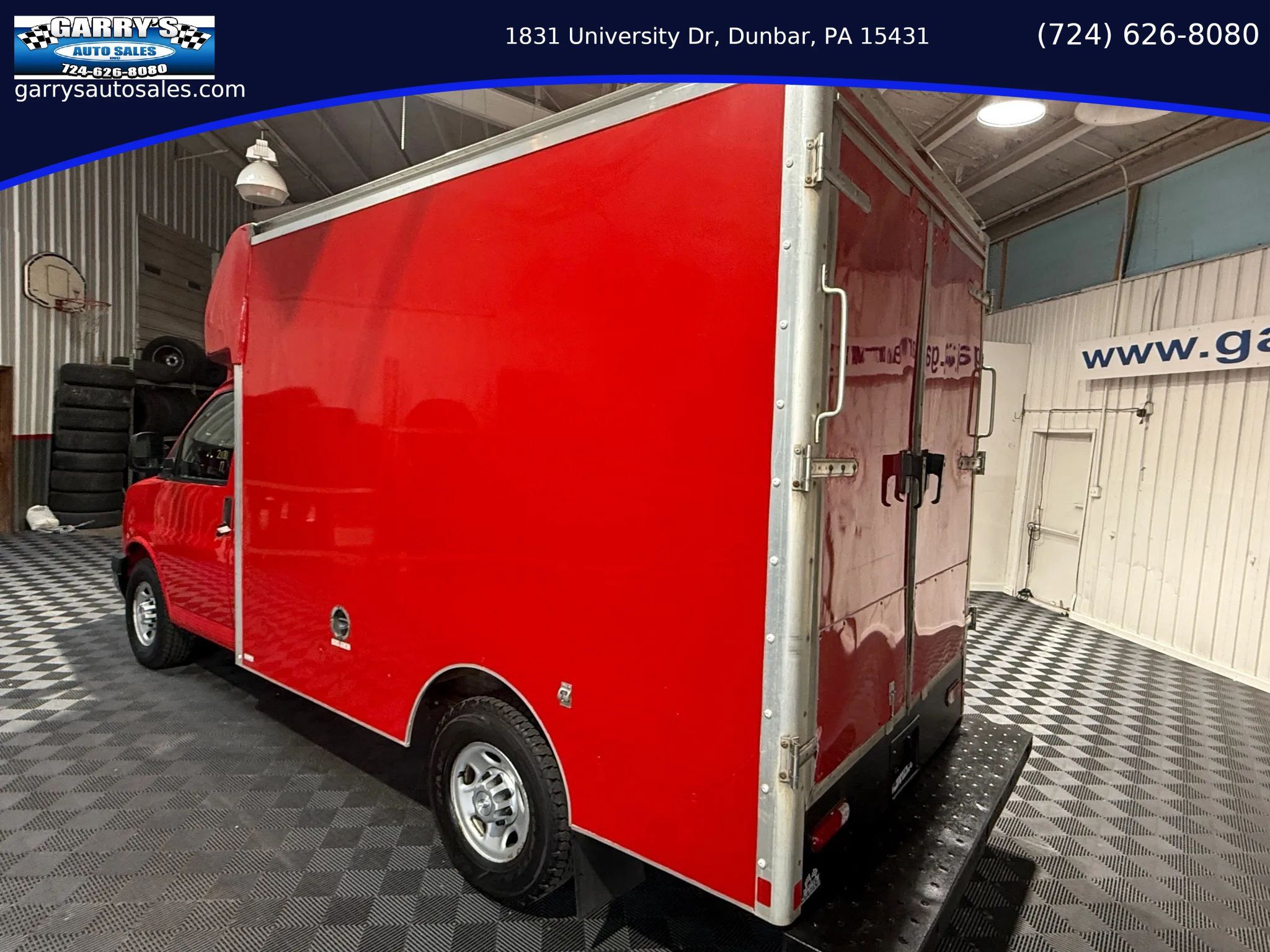 Used 2017 Chevrolet Express 3500 RWD image 7