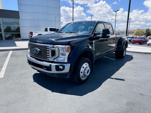 Used 2020 Ford F450 Lariat w/ Lariat Value Package AWD/4WD image 2