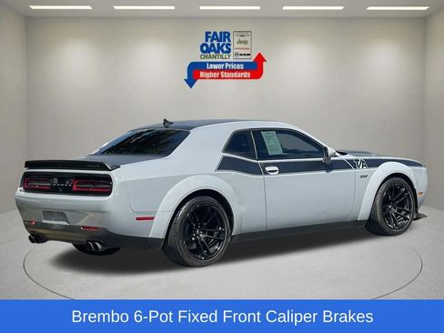 Used 2022 Dodge Challenger R/T Scat Pack RWD image 7