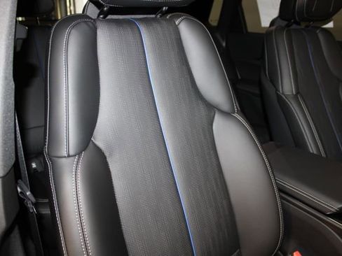 New 2026 Cadillac Lyriq Sport AWD/4WD image 34
