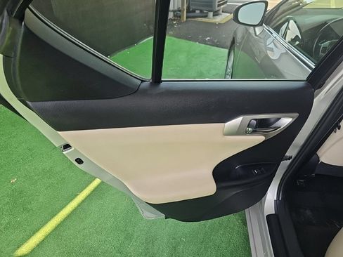 Used 2012 Lexus CT 200h Premium FWD image 35