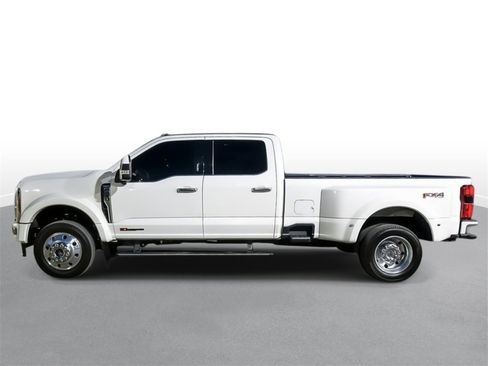 Used 2023 Ford F450 Limited w/ FX4 Off-Road Package image 5