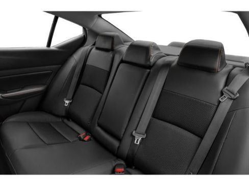 Used 2020 Nissan Altima 2.5 SR w/ Premium Package image 13