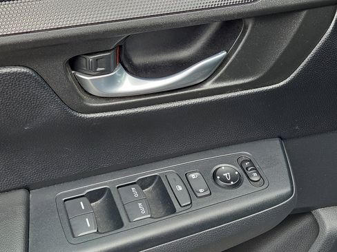 Used 2023 Honda CR-V Sport image 13