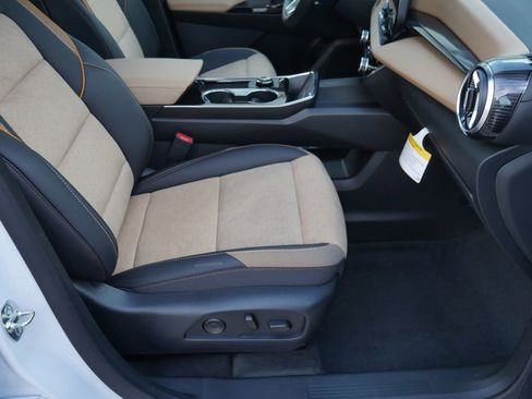 New 2026 Chevrolet Equinox ACTIV image 22