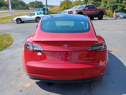 Used 2018 Tesla Model 3 Long Range image 4
