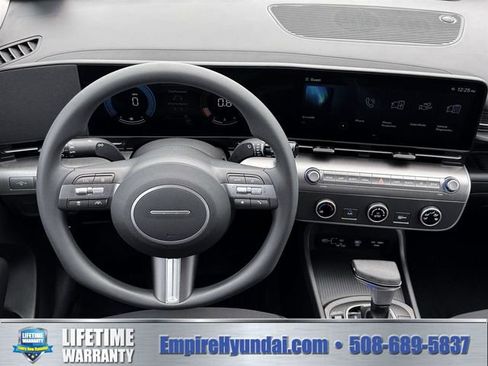 New 2026 Hyundai Kona SE AWD/4WD image 17