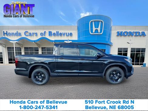 New 2026 Honda Ridgeline Black Edition image 4