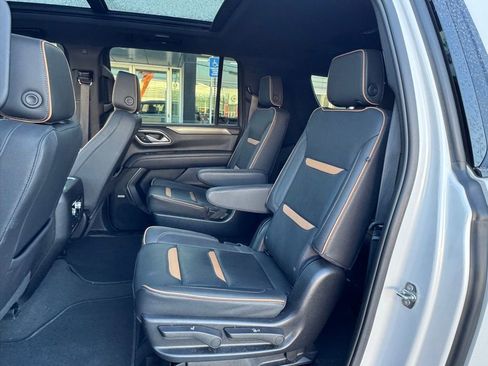 Used 2023 GMC Yukon XL AT4 image 17