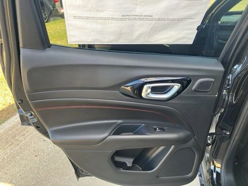 New 2026 Jeep Compass Trailhawk w/ Sun, Sound & Navigation Group image 23