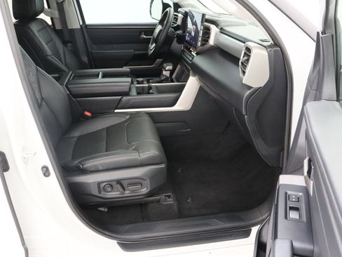 Used 2023 Toyota Tundra Limited AWD/4WD image 41