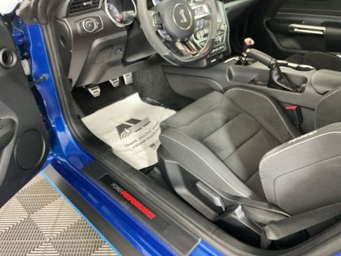 Used 2017 Ford Mustang Shelby GT350 w/ Electronics Package RWD image 15
