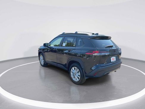 New 2026 Toyota Corolla Cross LE AWD/4WD image 6