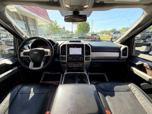Used 2019 Ford F250 Lariat w/ Lariat Ultimate Package image 49
