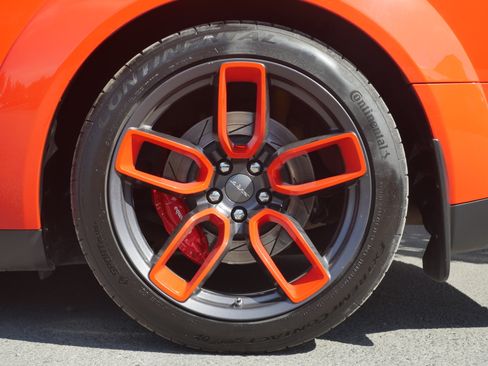 Used 2018 Dodge Challenger SRT Hellcat RWD image 18