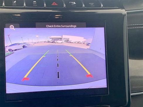 Used 2023 Jeep Grand Cherokee Laredo image 37