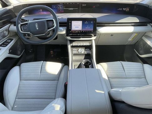 New 2026 Lincoln Nautilus Reserve image 11