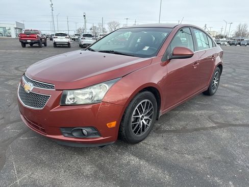 Used 2012 Chevrolet Cruze LT w/ All-Star Edition image 4
