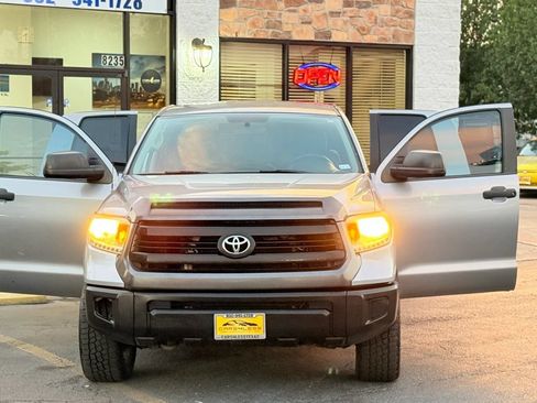 Used 2014 Toyota Tundra SR AWD/4WD image 12