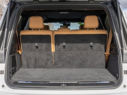 Used 2024 Jeep Grand Wagoneer Series III w/ Rear Seat Video Group 1 image 17