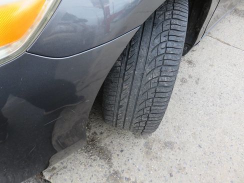 Used 2010 Toyota Camry LE image 26