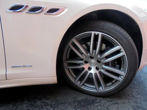 Used 2018 Maserati Quattroporte S GranLusso Q4 image 28