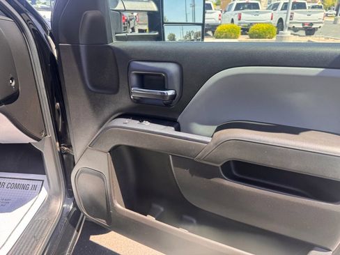 Used 2016 Chevrolet Silverado 3500 4x4 Double Cab image 22